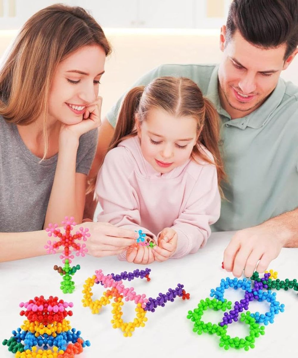 Colorful Star Building Blocks and Educational Construction Toy Blocks for Kids in Multicolor Colorful Star Building Blocks and Educational Construction Toy Blocks for Kids in Multicolor